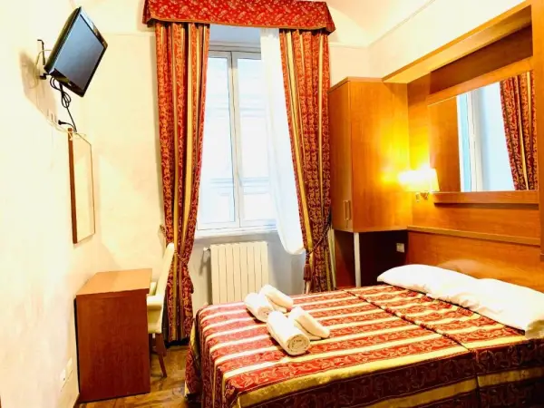 Toffa Place In Rome 5